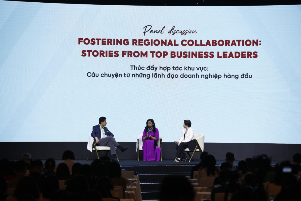 Kicking off The Makeover 2024 was a panel discussion on regional collaboration, led by visionaries shaping Southeast Asia's future. Moderated by Mr. Tran Quoc Khanh, Ms. Ziena Jalil and Ms. Tran Tue Tri highlighted the region's growth potential, underscoring the pivotal role of human capital.